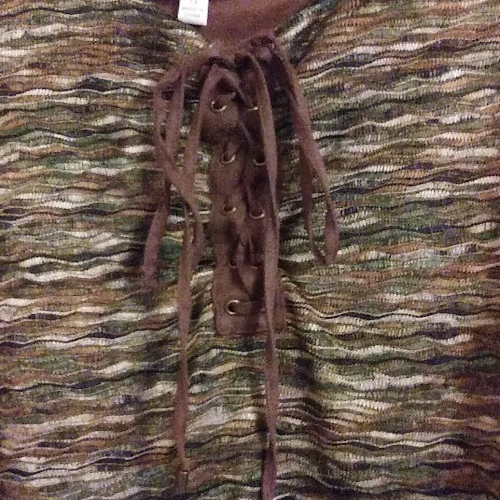 Dress - Picture 3 of 4
